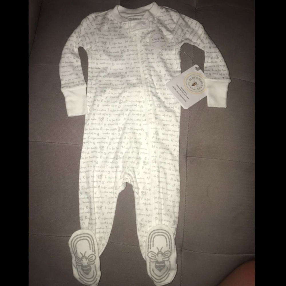 Burt’s Bees Pajama size 3-6 months NWT